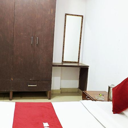 Hotel Maharaja Inn - Lajpat Nagar I Yeni Delhi Dış mekan fotoğraf